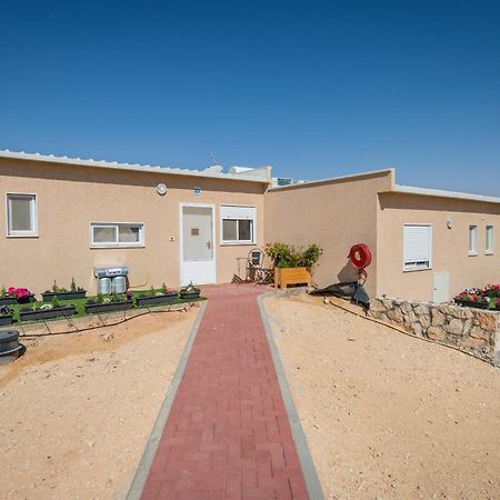 נחל יעלון בית הארחה בקיבוץ קטורה מראה חיצוני תמונה